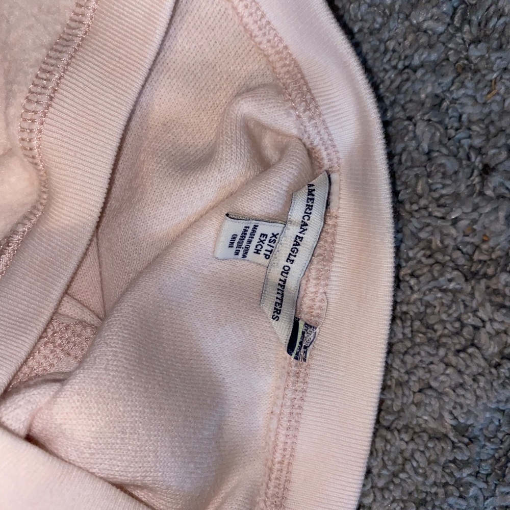 sweater - Picture 3 of 3